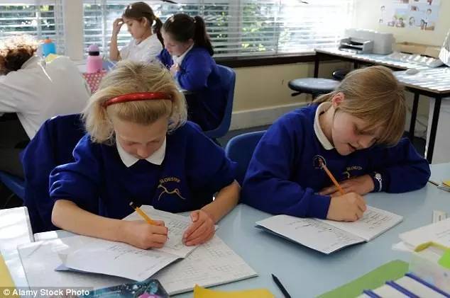 英国人出3.5亿高价,只为买一张中国的九九乘法表